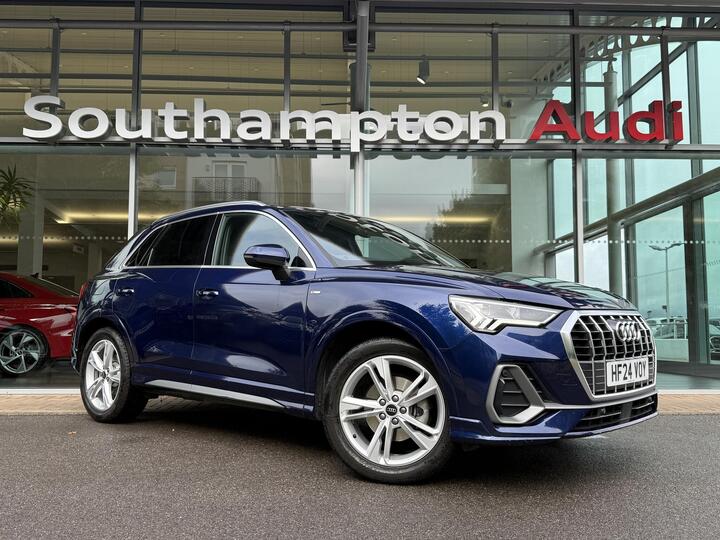 Audi Q3 1.5 TFSI CoD 35 S Line S Tronic Euro 6 (s/s) 5dr