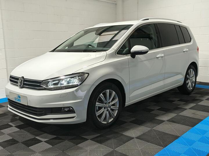 Volkswagen Touran 2.0 TDI SEL DSG Euro 6 (s/s) 5dr