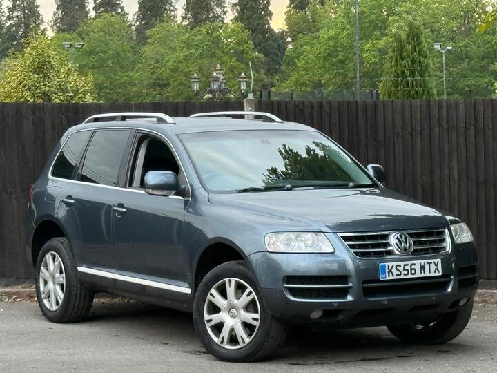 Volkswagen Touareg 3.0 TDI V6 SE 5dr