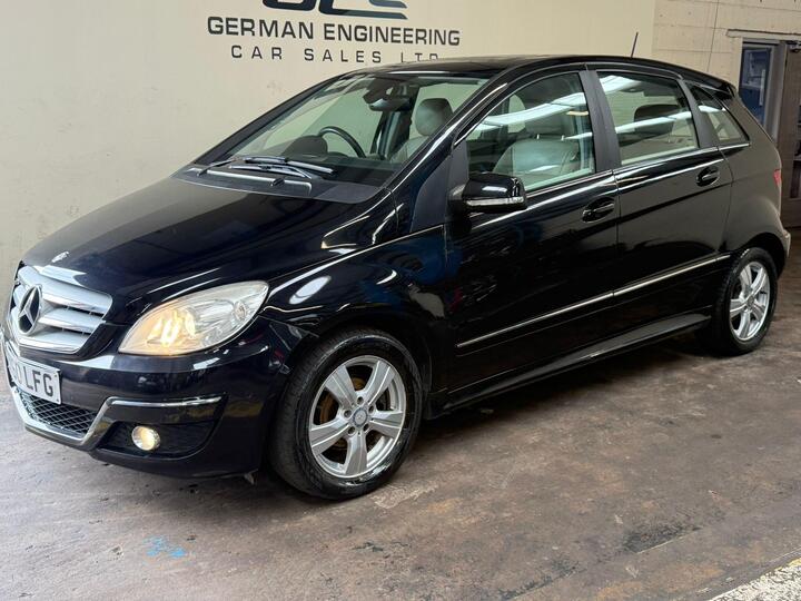 Mercedes-Benz B Class 1.7 B180 SE CVT 5dr