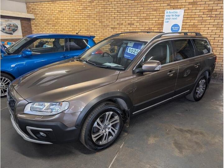 Volvo XC70 2.4 D4 SE Nav AWD Euro 5 (s/s) 5dr