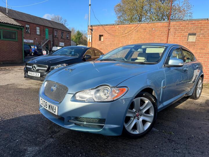 Jaguar XF 2.7d V6 Premium Luxury Auto Euro 4 4dr