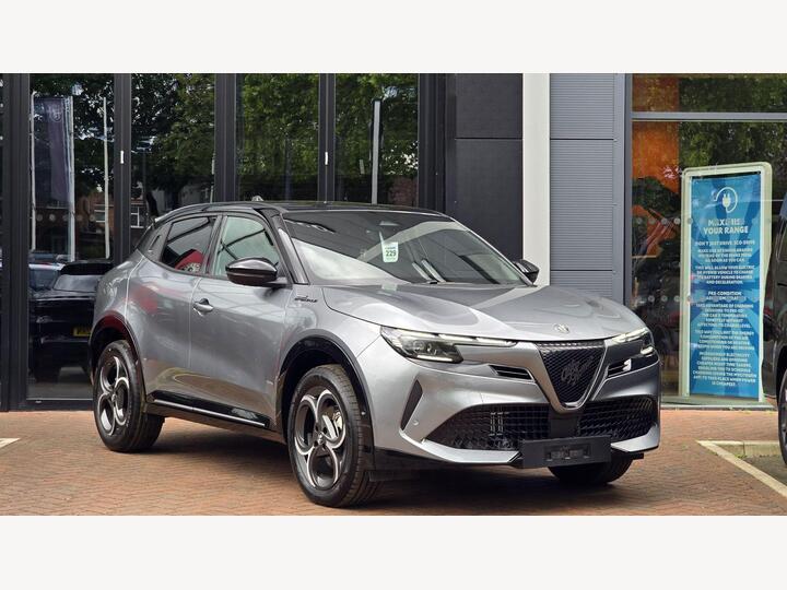 Alfa Romeo Junior 1.2 MHEV Ibrida Sport Speciale E-DCT Euro 6 (s/s) 5dr
