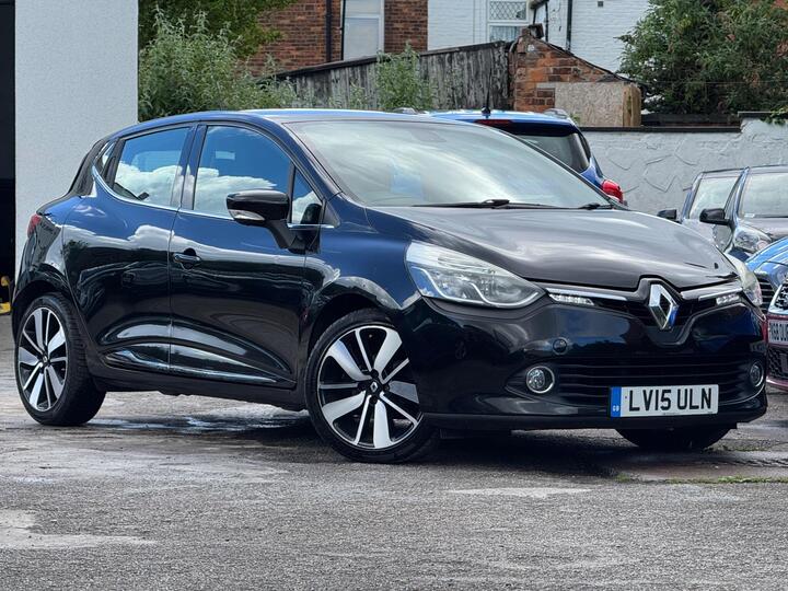 Renault Clio 0.9 TCe Dynamique S MediaNav Euro 5 (s/s) 5dr Renault Clio 0.9 TCe Dynamique S MediaNav Euro 5 (s/s) 5dr