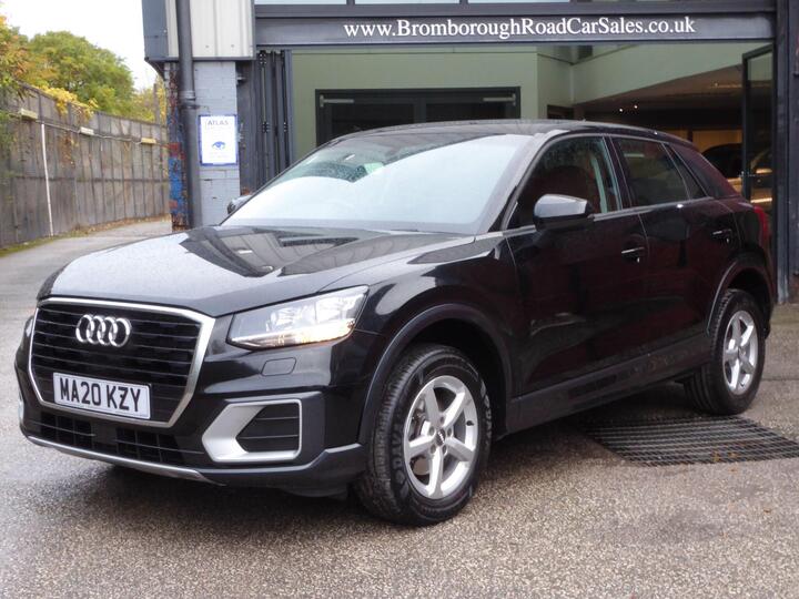 Audi Q2 1.6 TDI 30 Technik Euro 6 (s/s) 5dr