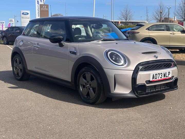 MINI Hatch 2.0 Cooper S Classic Steptronic Euro 6 (s/s) 3dr