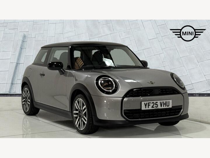 MINI Hatch 1.5C Classic Steptronic Euro 6 (s/s) 3dr