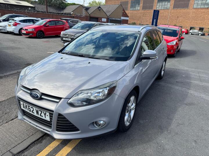 Ford Focus 1.6 Zetec Powershift Euro 5 5dr