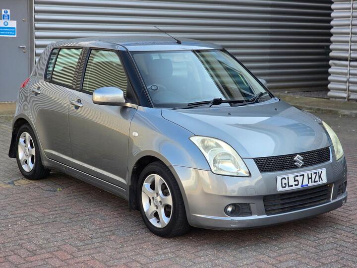 Suzuki Swift 1.5 GLX 5dr