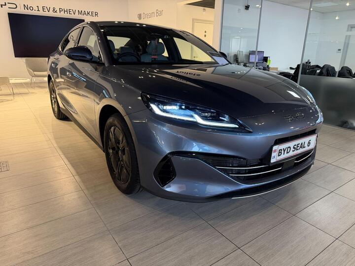 BYD Seal 6 1.5 DM-i 10kWh Boost CVT Auto Euro 6 (s/s) 4dr