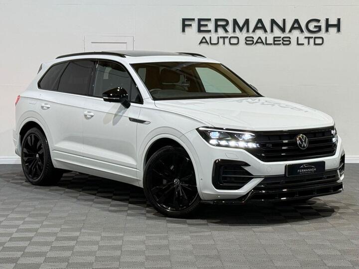 Volkswagen TOUAREG 3.0 TDI V6 Black Edition Tiptronic 4Motion Euro 6 (s/s) 5dr