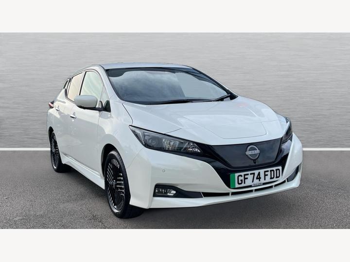 Nissan LEAF 39kWh N-Connecta Auto 5dr