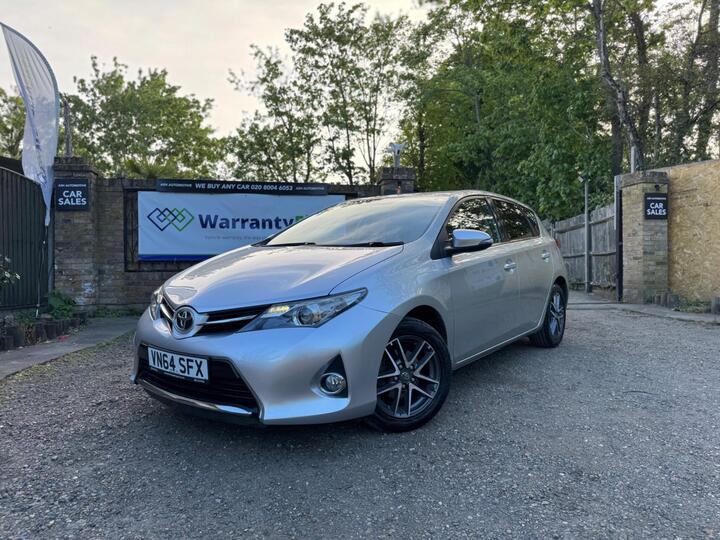 Toyota Auris 1.6 V-Matic Icon Plus Euro 5 5dr Toyota Auris 1.6 V-Matic Icon Plus Euro 5 5dr