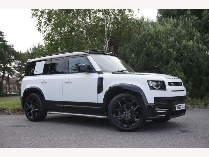 Land Rover Defender 110 2.0 SD4 SE Auto 4WD Euro 6 (s/s) 5dr