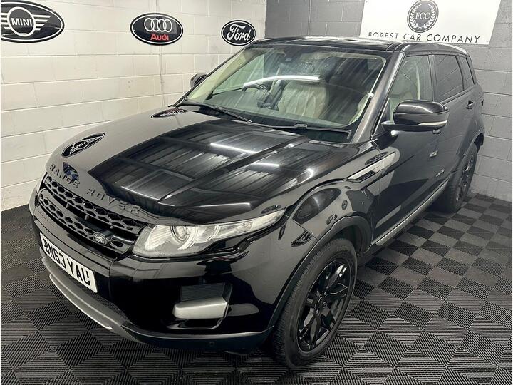 Land Rover Range Rover Evoque 2.2 ED4 Pure FWD Euro 5 (s/s) 5dr Land Rover Range Rover Evoque 2.2 ED4 Pure FWD Euro 5 (s/s) 5dr