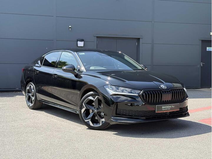 Skoda Superb 2.0 TDI SportLine DSG 4WD Euro 6 (s/s) 5dr