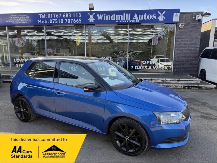 Skoda FABIA 1.0 TSI Colour Edition Euro 6 (s/s) 5dr Skoda FABIA 1.0 TSI Colour Edition Euro 6 (s/s) 5dr
