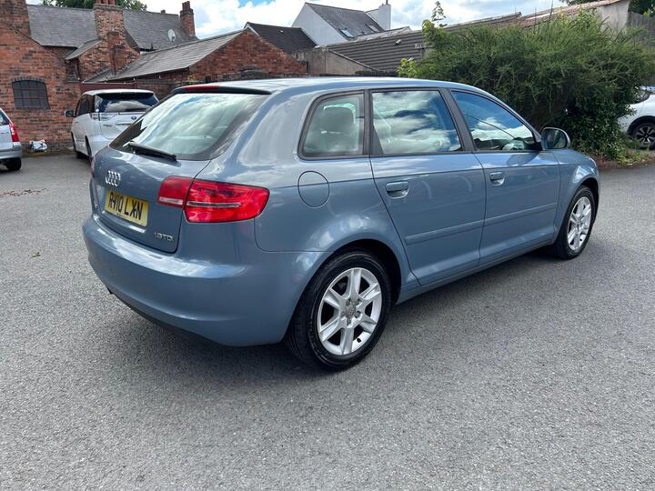 Audi A3 1.6 TDI SE Sportback S Tronic Euro 5 (s/s) 5dr