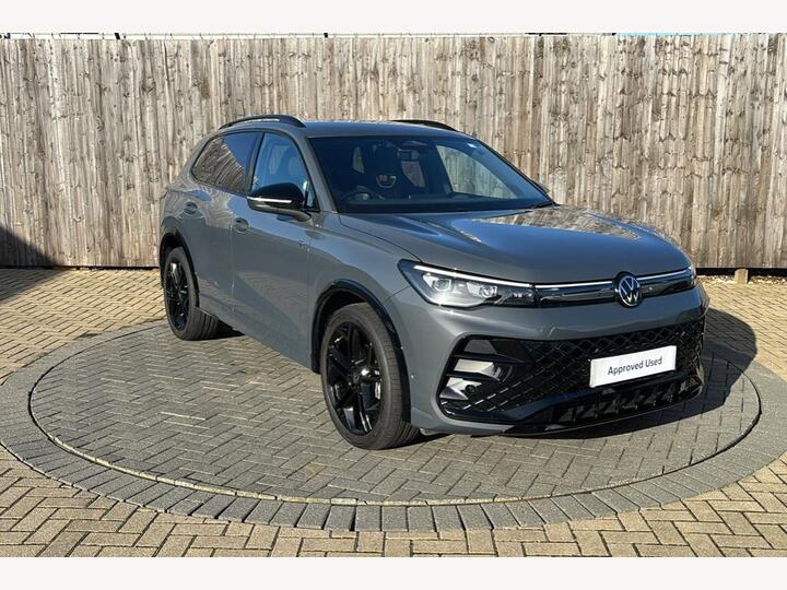 Volkswagen TIGUAN 1.5 ETSI MHEV R-Line DSG Euro 6 (s/s) 5dr
