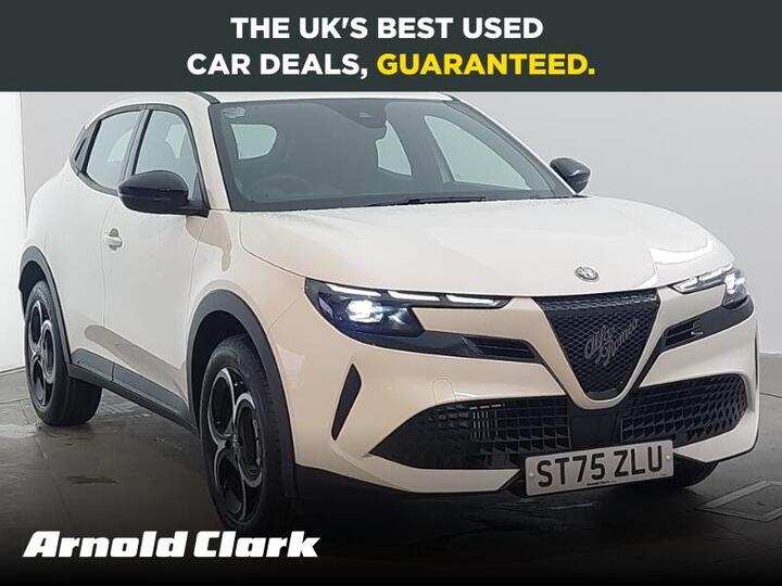 Alfa Romeo Junior 1.2 MHEV Ibrida E-DCT Euro 6 (s/s) 5dr