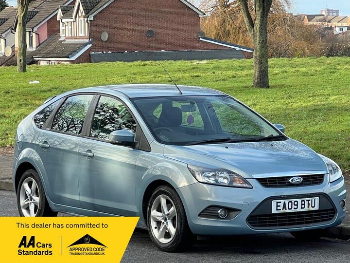 Ford Focus 1.6 Zetec 5dr