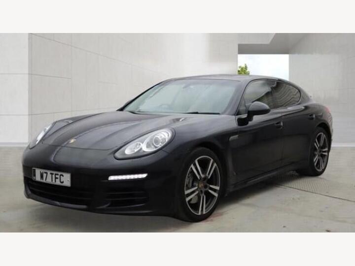 Porsche PANAMERA 3.0D V6 TiptronicS Euro 5 (s/s) 5dr