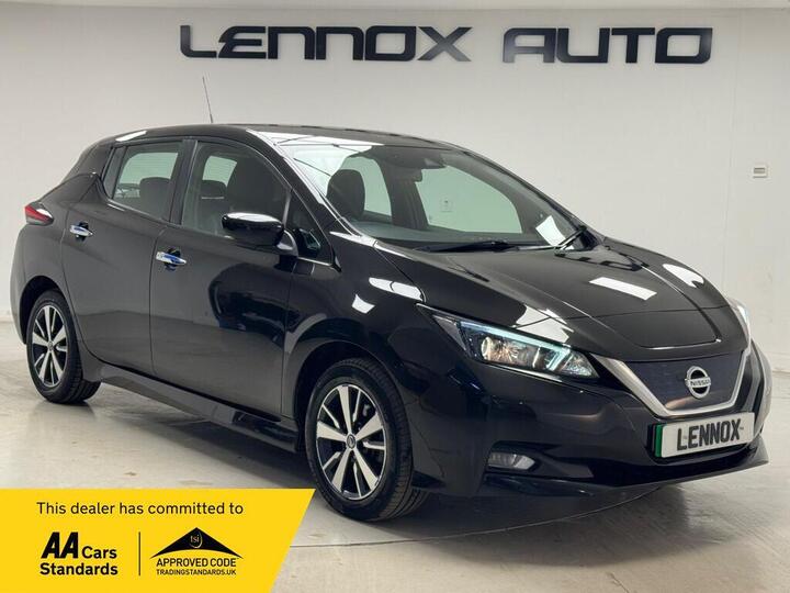 Nissan Leaf 40kWh Acenta Auto 5dr