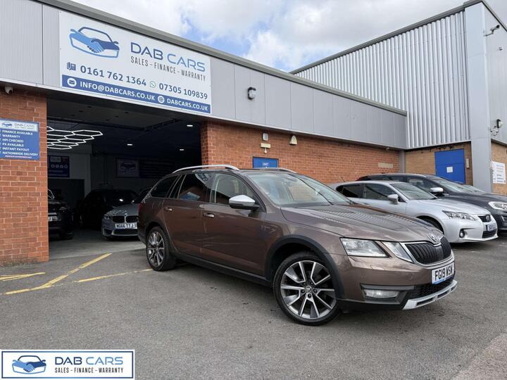 Skoda OCTAVIA 2.0 TDI Scout DSG 4WD Euro 6 (s/s) 5dr