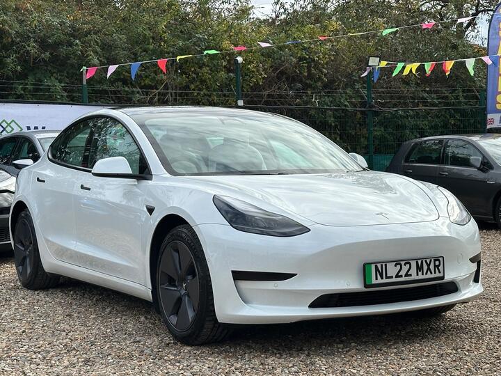 Tesla Model 3 Standard Range Plus Auto RWD 4dr Tesla Model 3 Standard Range Plus Auto RWD 4dr