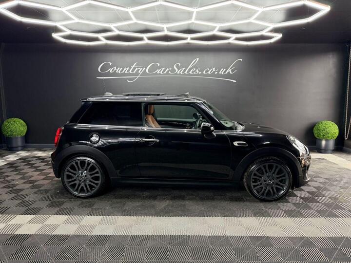 MINI HATCH 1.5 Cooper Euro 6 (s/s) 3dr