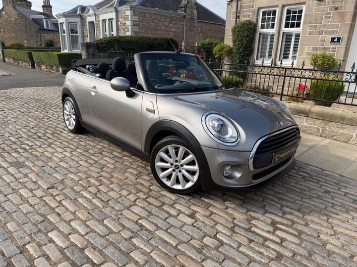 MINI CONVERTIBLE 1.5 Cooper Euro 6 (s/s) 2dr