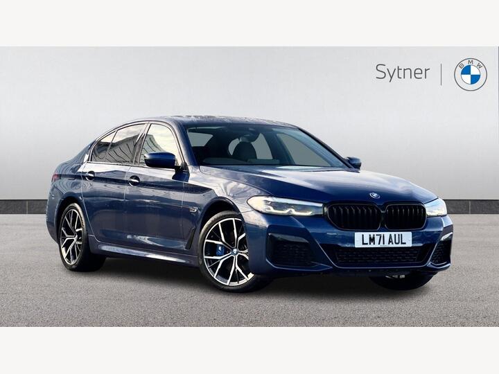 BMW 5 Series 2.0 530e 12kWh M Sport Steptronic XDrive Euro 6 (s/s) 4dr BMW 5 Series 2.0 530e 12kWh M Sport Steptronic XDrive Euro 6 (s/s) 4dr