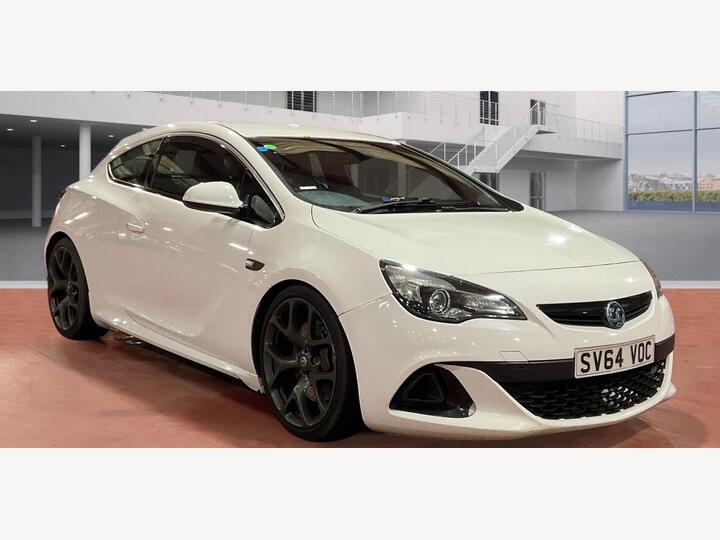 Vauxhall Astra GTC 2.0T VXR Euro 5 (s/s) 3dr Vauxhall Astra GTC 2.0T VXR Euro 5 (s/s) 3dr