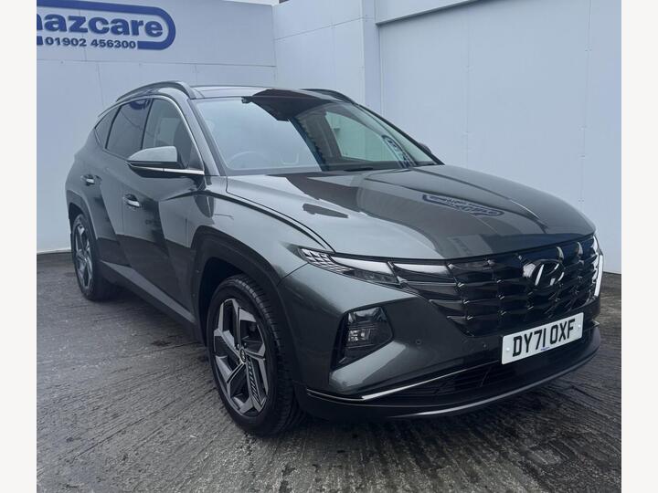 Hyundai TUCSON 1.6 T-GDi Ultimate Euro 6 (s/s) 5dr Hyundai TUCSON 1.6 T-GDi Ultimate Euro 6 (s/s) 5dr