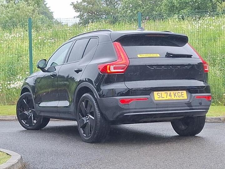 Volvo XC40 2.0 B3 MHEV Plus Black Edition DCT Auto Euro 6 (s/s) 5dr