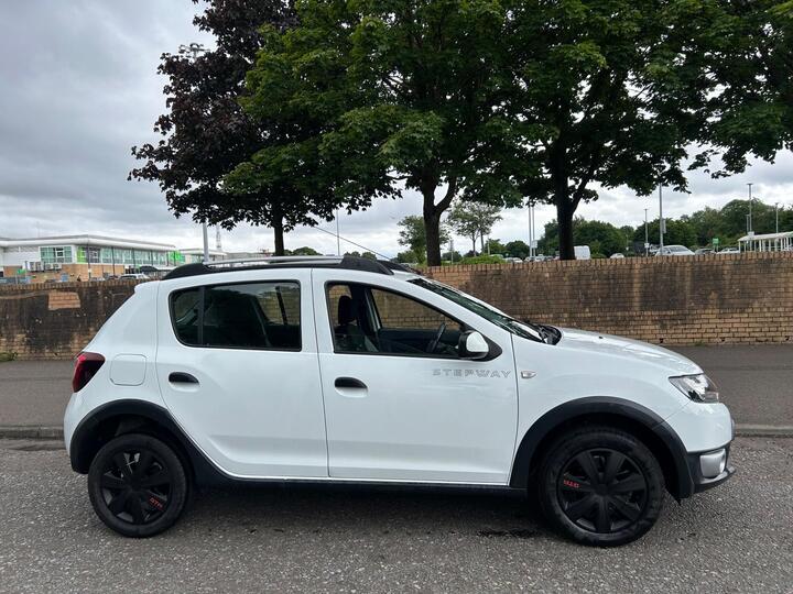 Dacia Sandero Stepway 1.5 DCi Laureate Euro 6 (s/s) 5dr