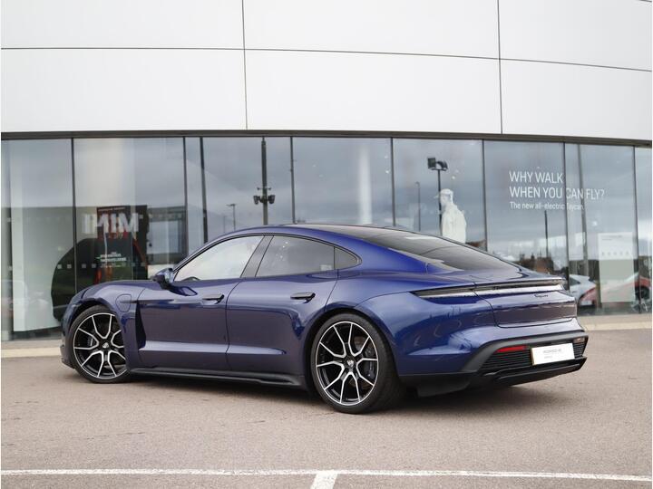 Porsche Taycan Performance Plus 105kWh Auto RWD 4dr (11kW Charger)