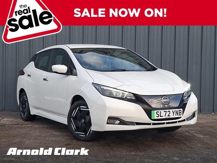 Nissan Leaf 39kWh Acenta Auto 5dr Nissan Leaf 39kWh Acenta Auto 5dr