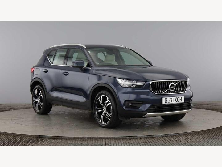Volvo XC40 2.0 B4 MHEV Inscription Pro DCT Auto AWD Euro 6 (s/s) 5dr