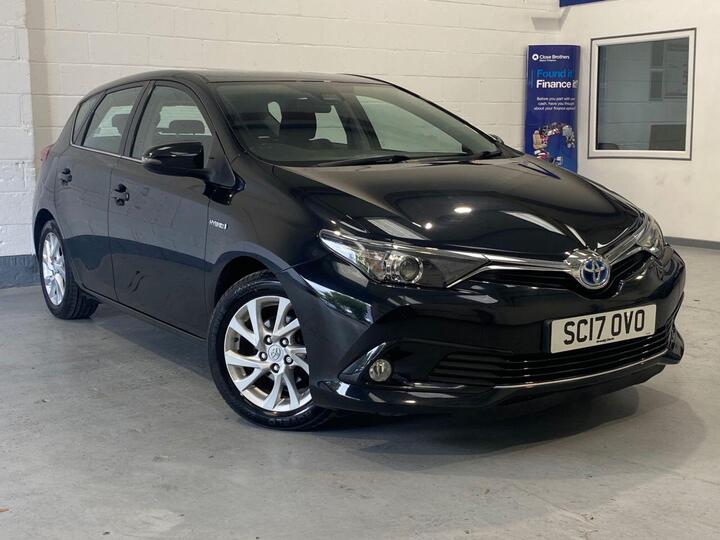 Toyota AURIS 1.8 VVT-h Business Edition CVT Euro 6 (s/s) 5dr (Safety Sense)