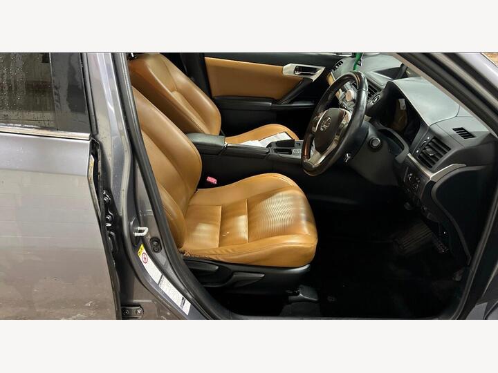 Lexus CT 1.8 200h Advance CVT Euro 5 (s/s) 5dr