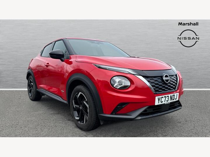 Nissan Juke 1.6 N-Connecta Auto Euro 6 5dr Nissan Juke 1.6 N-Connecta Auto Euro 6 5dr