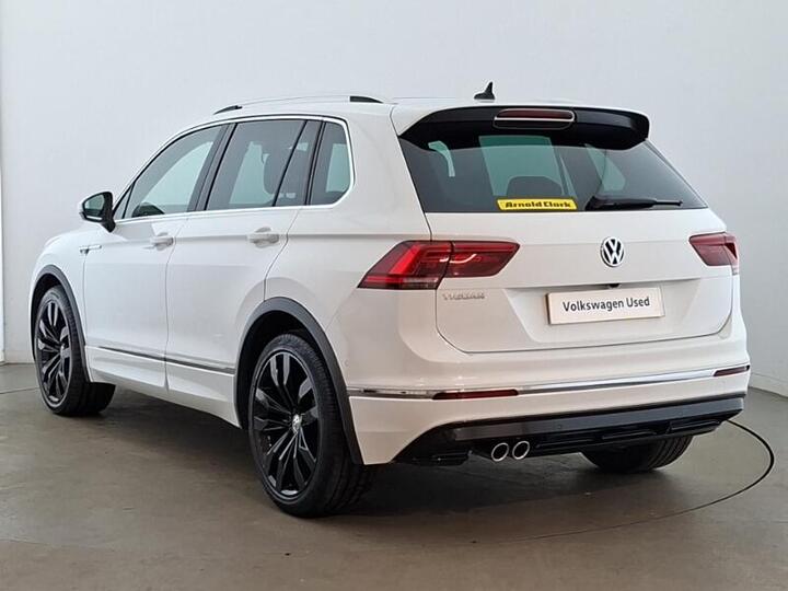 Volkswagen Tiguan 1.5 TSI EVO R-Line Tech DSG Euro 6 (s/s) 5dr