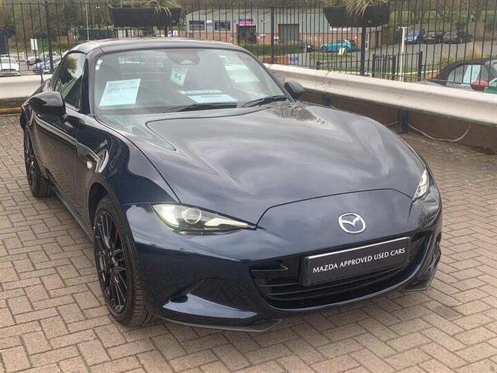 Mazda MX-5 Rf 2.0 SKYACTIV-G Homura Euro 6 (s/s) 2dr Mazda MX-5 Rf 2.0 SKYACTIV-G Homura Euro 6 (s/s) 2dr