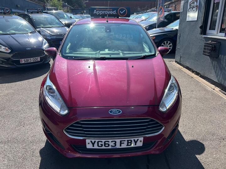 Ford Fiesta 1.0T EcoBoost Titanium Euro 5 (s/s) 5dr