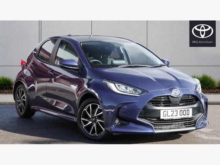 Toyota Yaris 1.5 VVT-h Design E-CVT Euro 6 (s/s) 5dr