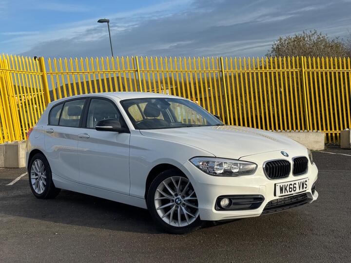 BMW 1 Series 1.5 118i Sport Euro 6 (s/s) 5dr