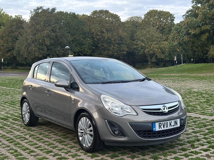 Vauxhall Corsa 1.4 16V Excite Euro 5 5dr (A/C)