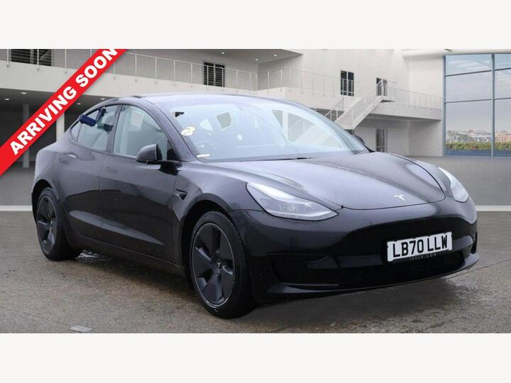 Tesla Model 3 Standard Range Plus Auto RWD 4dr