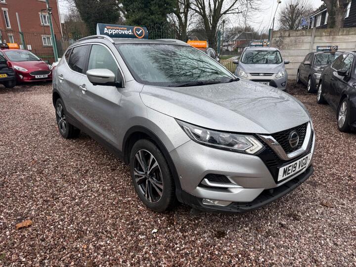 Nissan Qashqai 1.5 DCi N-Connecta DCT Auto Euro 6 (s/s) 5dr Nissan Qashqai 1.5 DCi N-Connecta DCT Auto Euro 6 (s/s) 5dr